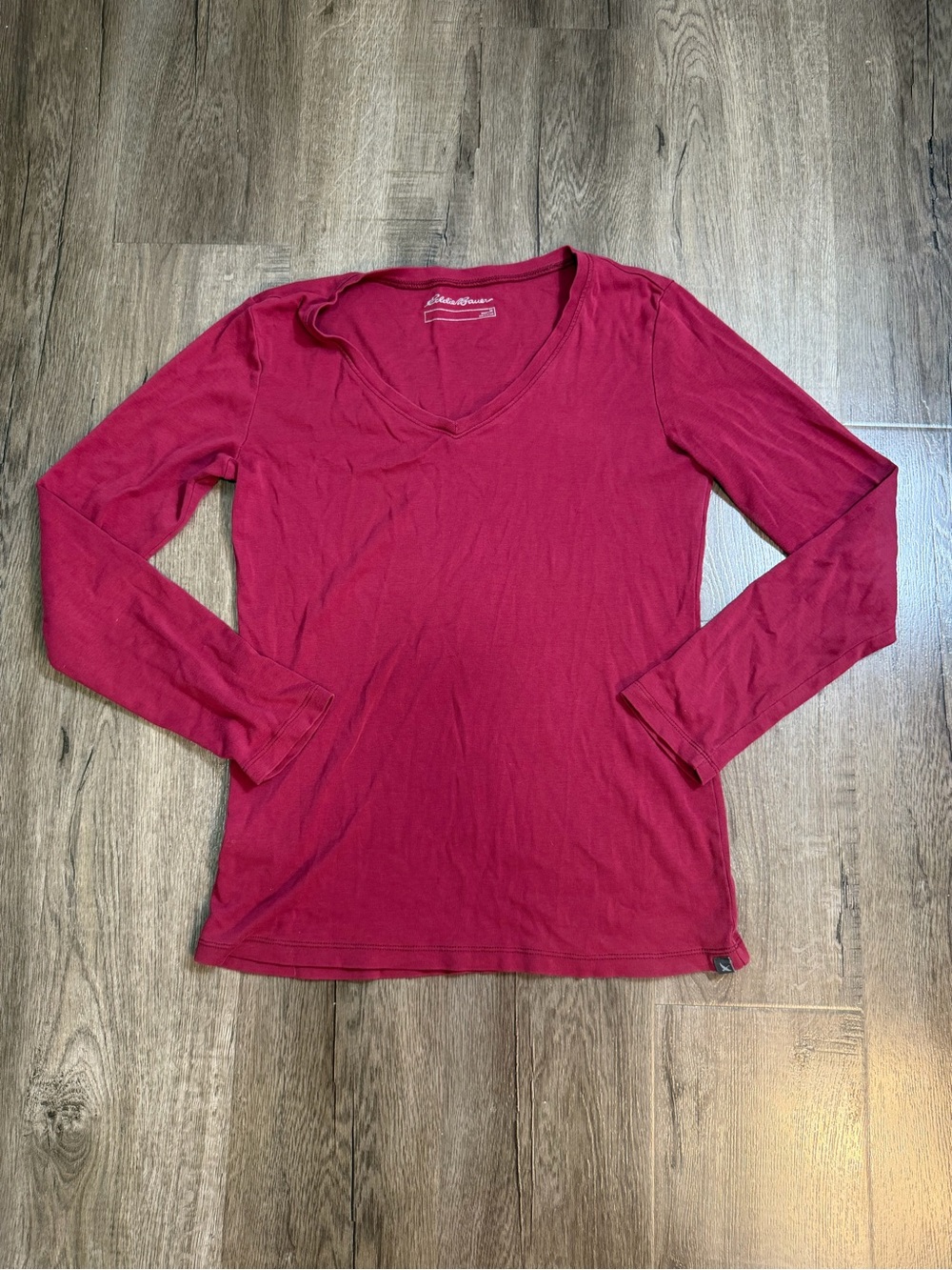 Eddie Bauer Women's Long Sleeve V-Neck Top - Raspberry